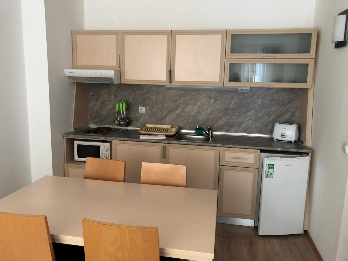 Ferienwohnung Апартамент В Хотел Стената, Пампорово Smoljan Exterior foto